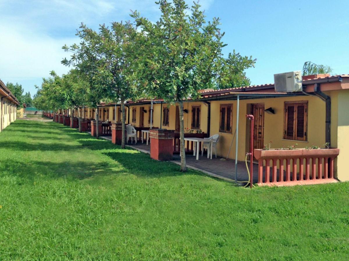 Onda Camping Village Ардеа Экстерьер фото